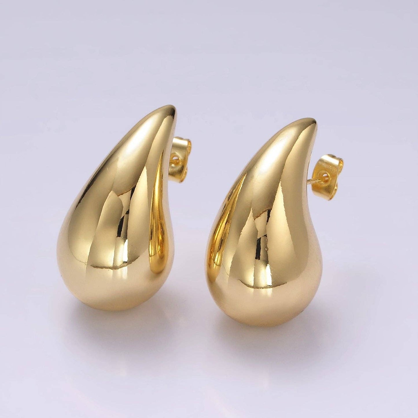 Teardrop earrings