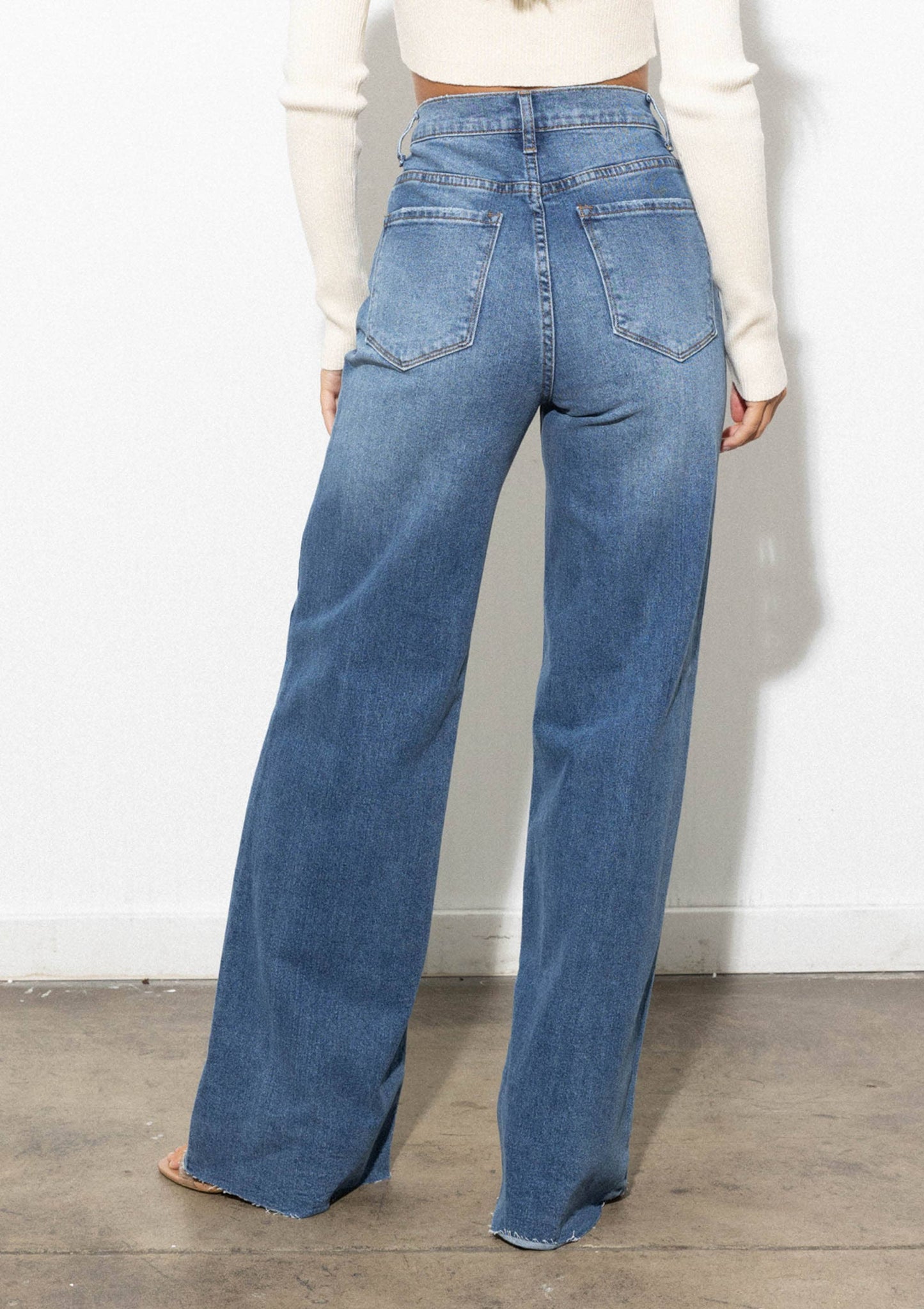 ALISSA WIDE LEG JEANS