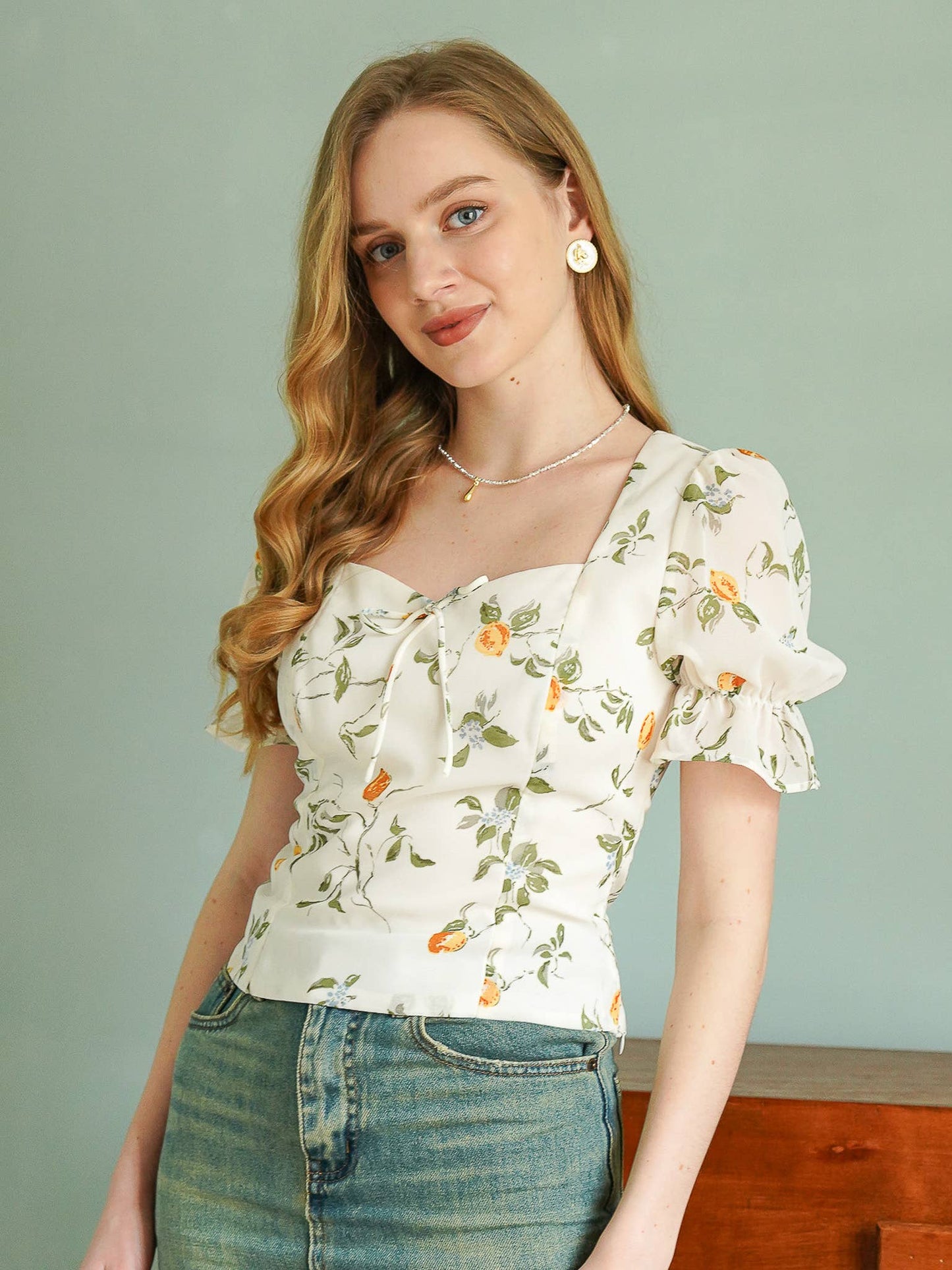 Hanna Floral Sweetheart Peplum Top