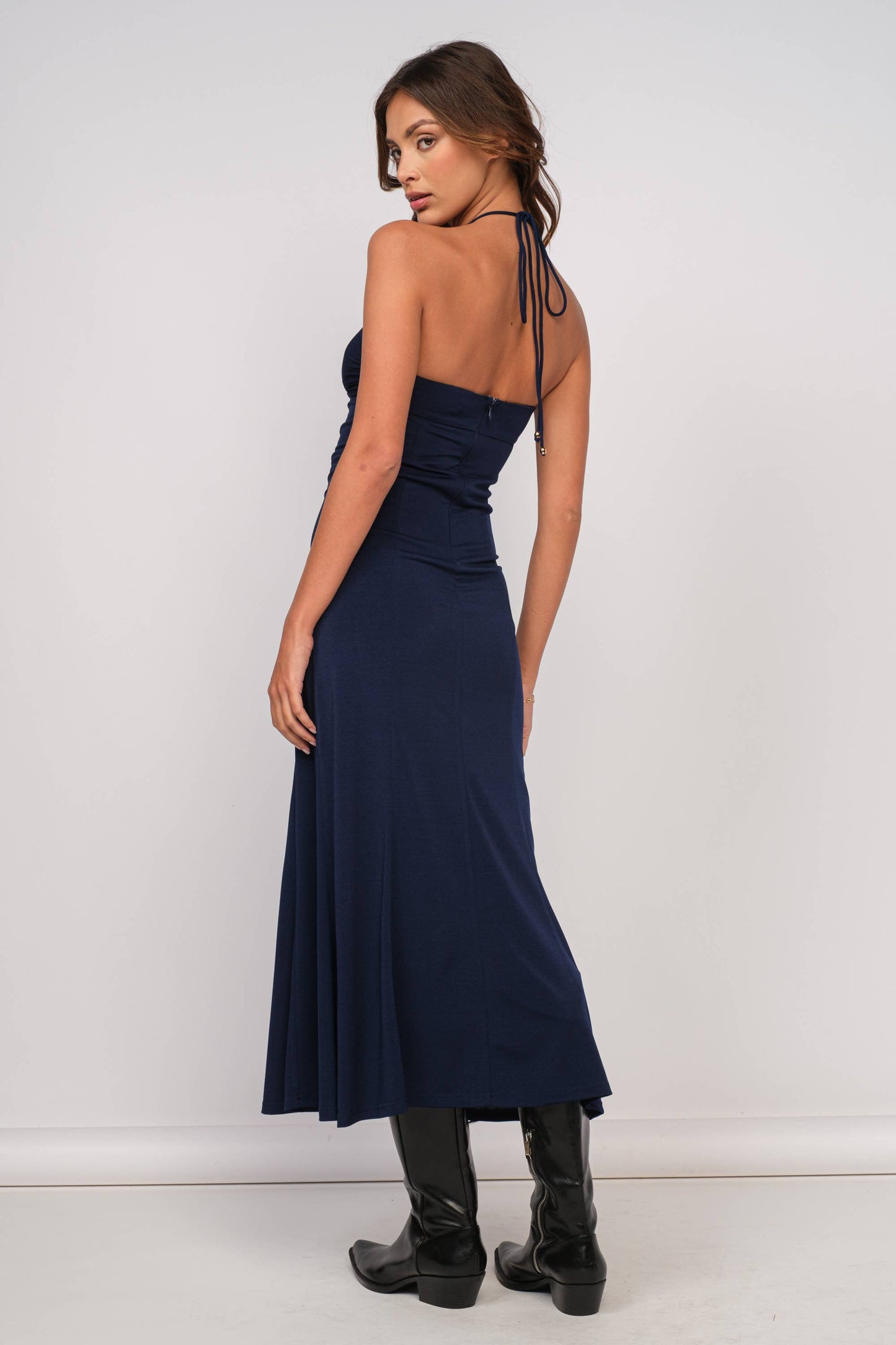 HALTER NECK FLOWER BROCHE POINT MIDI DRESS