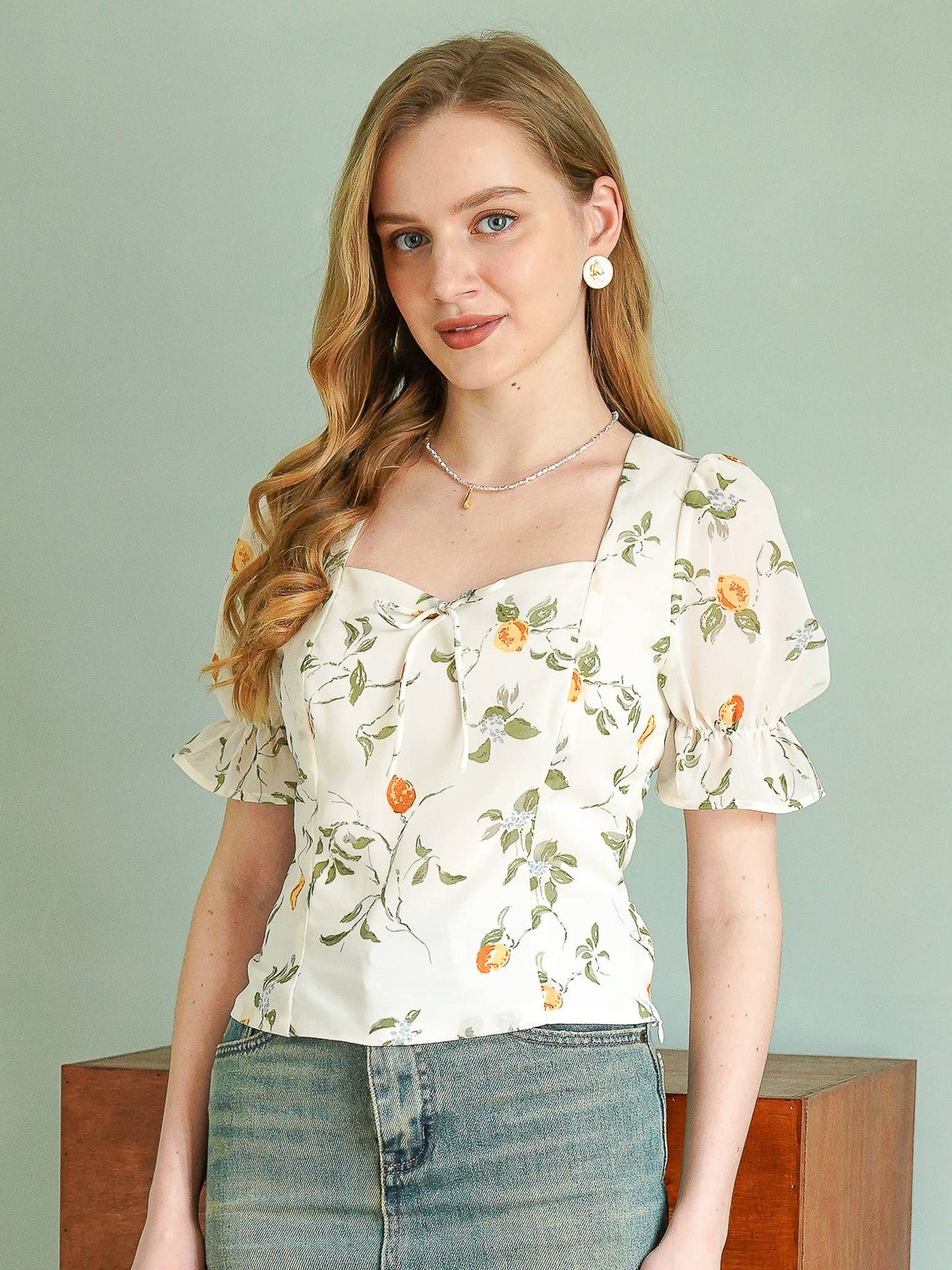Hanna Floral Sweetheart Peplum Top