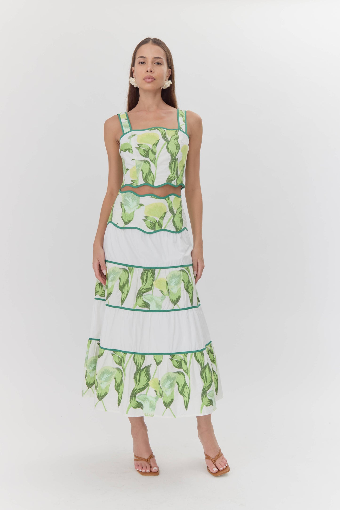 Daphne Embroidered SET