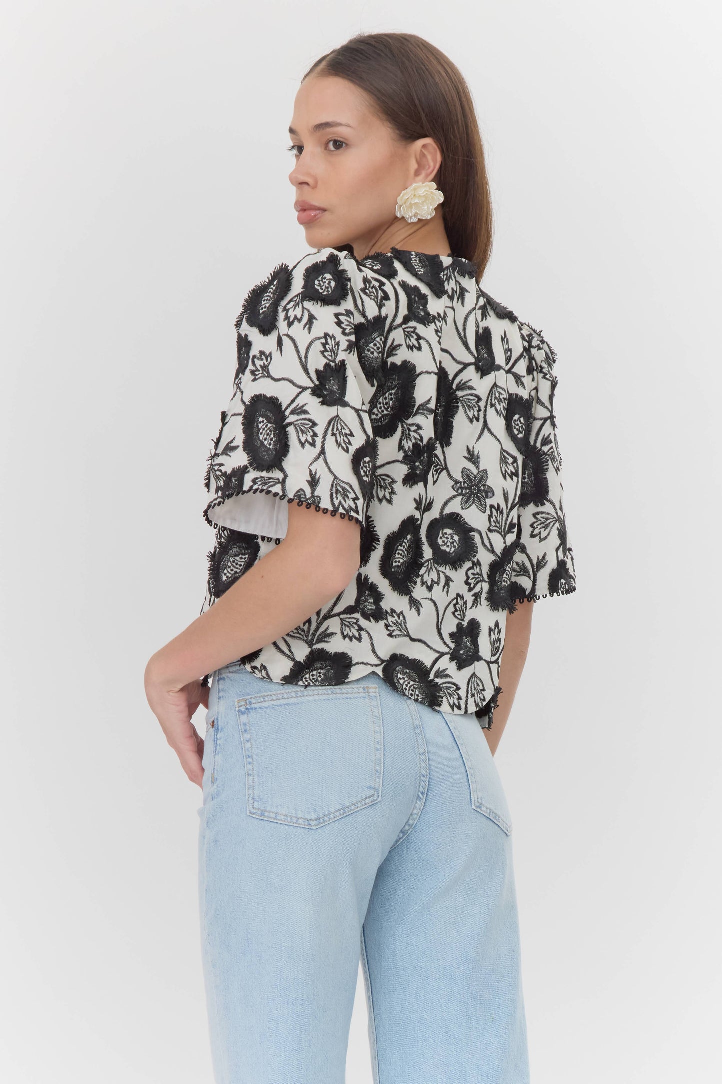 Darby 3D Embroidered Scalloped Hem Blouse
