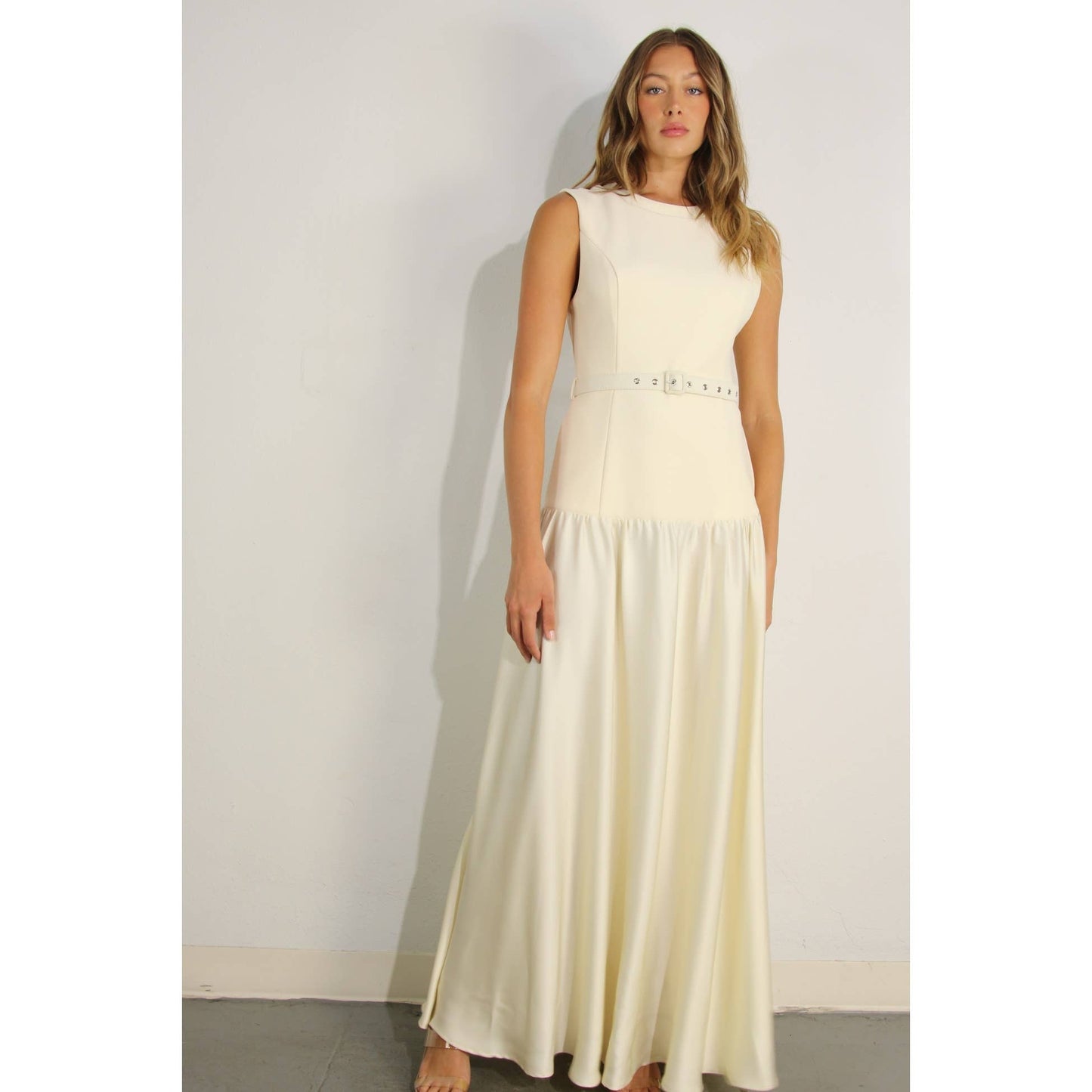 MIXED FABRIC BELTED MAXI DRESS