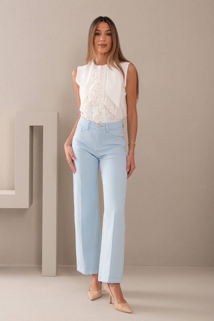 Carly baby blue jeans