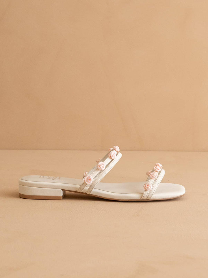 The Rosanna White | Rosette Detailed Flats