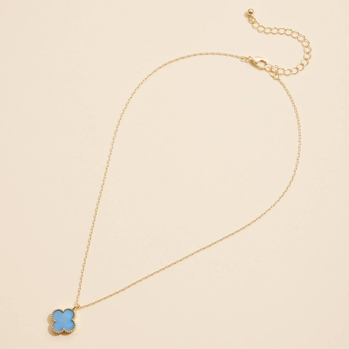 Single Flower Shell Charm Short Necklace