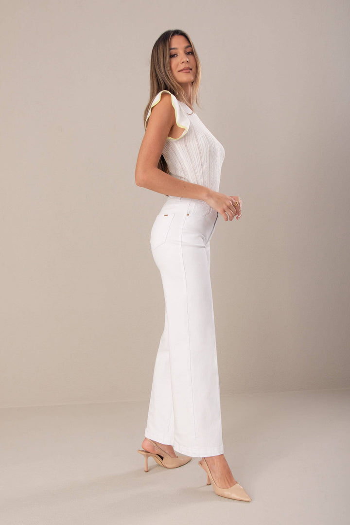 Carly baby blue jeans