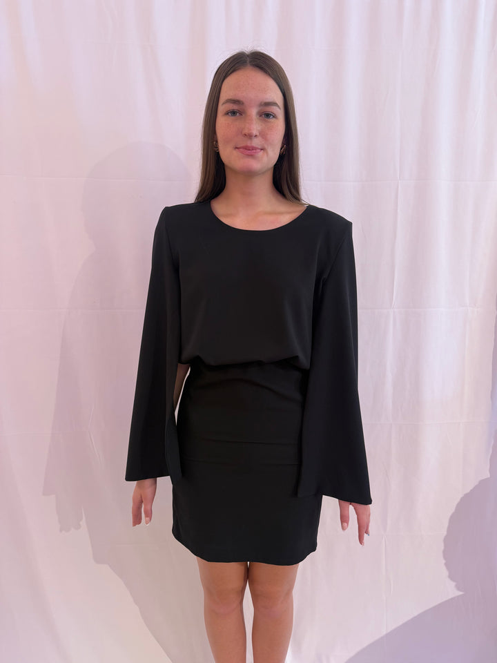 Cape sleeve mini dress