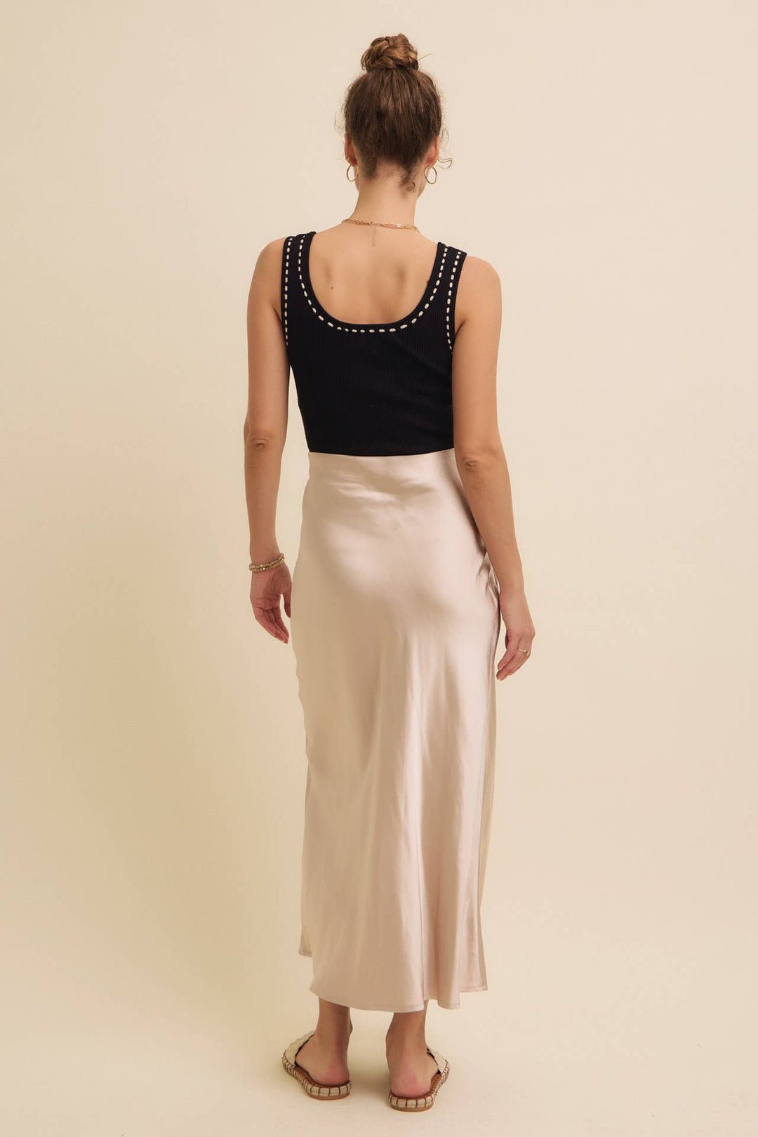 Victoria satin skirt