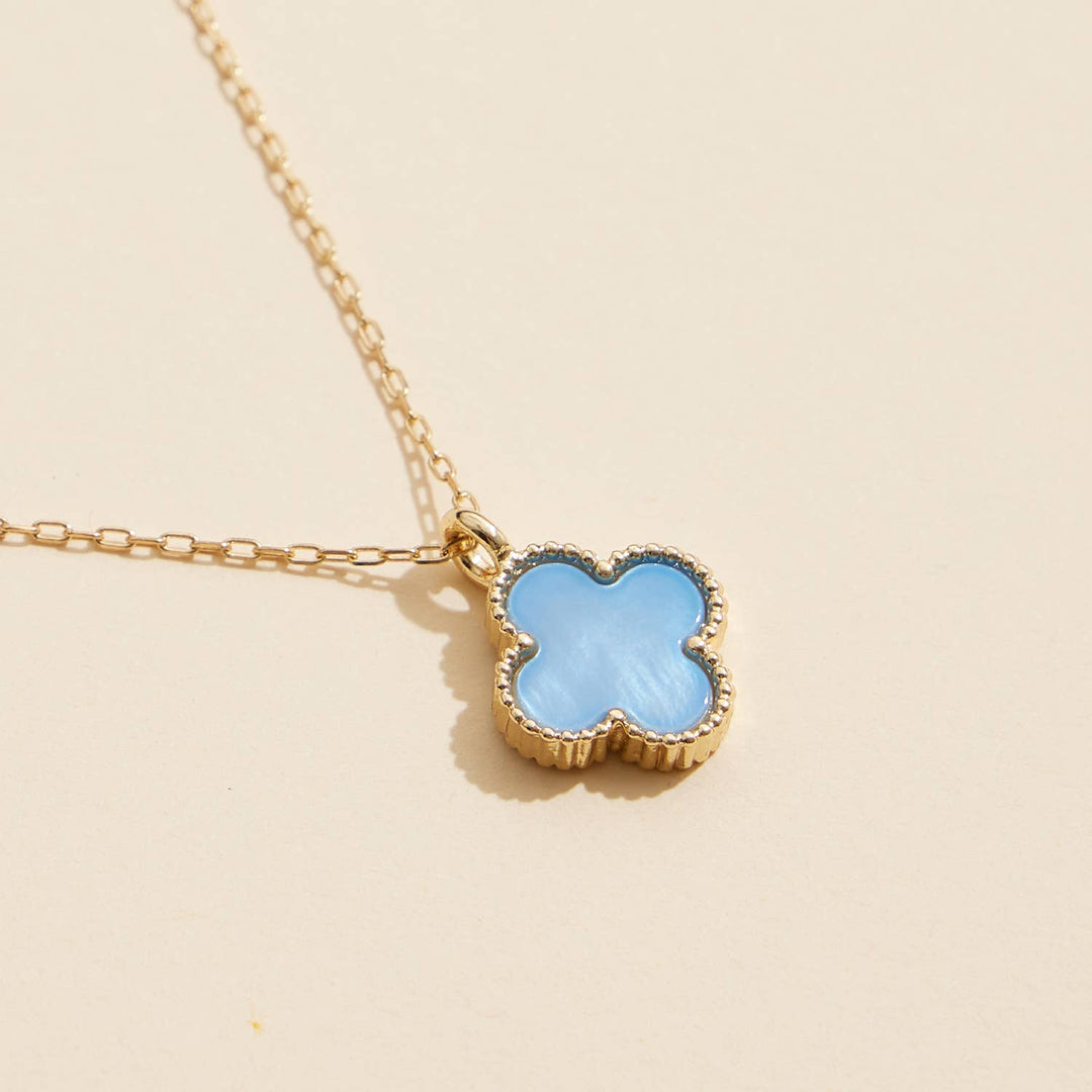Single Flower Shell Charm Short Necklace